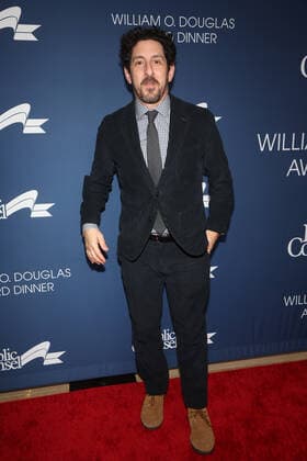 11 December 2022 beverly Hills, California - Adam Shapiro. Public Counsel s Annual William O. Douglas Award Dinner Celebrating Viola Davis held at The Beverly Hilton in Beverly Hills. Beverly Hills USA - ZUMAa123 20221211_zaa_a123_011 Copyright: xFSx