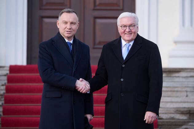 News Themen der Woche KW50 News Bilder des Tages Berlin, Bundespräsident Steinmeier trifft den Präsidenten von Polen Andrzej Duda Bundespräsident Frank-Walter Steinmeier trifft den Präsidenten der Republik Polen Andrzej Duda zu Gesprächen am 12.12.2022 im Schloss Bellevue in Berlin. Berlin Schloss Bellevue Berlin Deutschland *** Berlin, Federal President Steinmeier meets the President of Poland Andrzej Duda Federal President Frank Walter Steinmeier meets the President of the Republic of Poland Andrzej Duda for talks on 12 12 2022 at Bellevue Palace in Berlin Berlin Bellevue Palace Berlin Germany