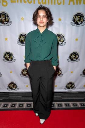 Havan Flores bei der Verleihung der 7. Young Entertainer Awards im Universal Sheraton Hotel. Universal City, 11.12.2022