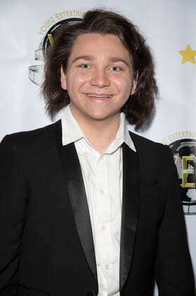 Bryson Robinson bei der Verleihung der 7. Young Entertainer Awards im Universal Sheraton Hotel. Universal City, 11.12.2022