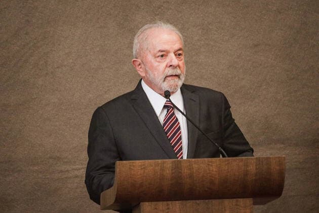 Brasilien, Lula da Silva erhält Urkunde in Brasilia BRASÍLIA, DF - 12.12.2022: LULA É DIPLOMADO EM BRASÍLIA - Lula is elected President of the Republic, for the third time in history, at the TSE headquarters, in Brasília, this Monday, 12. x2309475x  LeoxBahia