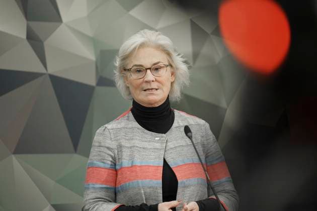 Pressestatement Verteidigungsministerin und Generalinspekteur der Bundeswehr Aktuell, 14.12.2022, Berlin, Verteidigungsministerin Christine Lambrecht im Portrait beim Pressestatement Berlin Berlin Deutschland *** Press Statement Defense Minister and Inspector General of the Bundeswehr Current, 14 12 2022, Berlin, Defense Minister Christine Lambrecht in portrait at Press Statement Berlin Berlin Germany