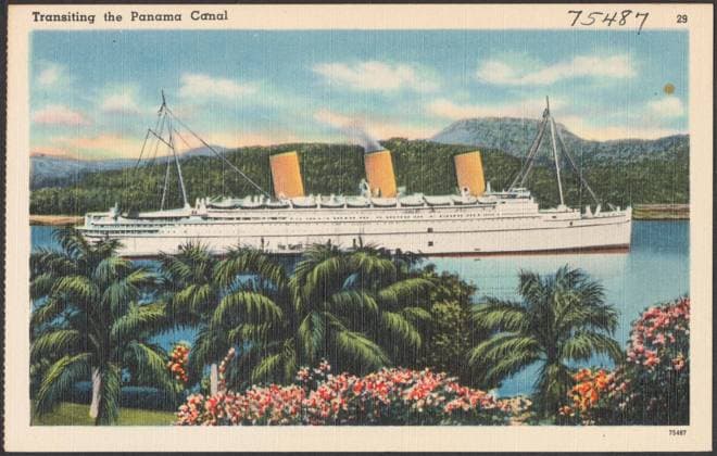 RECORD DATE NOT STATED Transiting the Panama Canal , Ocean liners, Canals, Tichnor Brothers Collection, postcards of the United States Copyright: xpiemagsx postcardpie-24649 !ACHTUNG AUFNAHMEDATUM GESCHÄTZT!