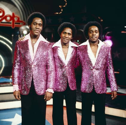 GIBSON BROTHERS Gibson Brothers, Pop Trio aus Martinique, Auftritt in der Musiksendung: Top Pop, 1976. Gibson Brothers, Pop Trio from Martinique, Top Pop TV music show performance, 1976., Copyright: kpa kpa_55044021 UnitedArchives EDITORIAL USE ONLY