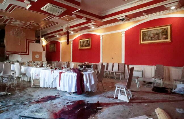 News Themen der Woche KW51 News Bilder des Tages RUSSIA, DONETSK - DECEMBER 22, 2022: A view shows the Shesh-Besh restaurant in Leninsky District after a shelling attack by the Armed Forces of Ukraine. According to Russian State Duma member Alexei Zhuravlev, one death has been reported, and Dmitry Rogozin, head of the Tsarist Wolves military advisory group, brought to hospital with injuries. Valentin Sprinchak TASS  56540662
