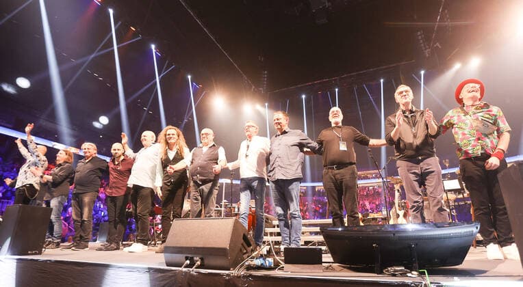 Entertainment Themen der Woche KW52 Entertainment Bilder des Tages Koeln Blaeck Foeoess in der Lanxess-Arena, 31.12.2022, Blaeck Foeoess in der Lanxess-Arena, 31.12.2022, *** Koeln Blaeck Foeoess at Lanxess Arena, 31 12 2022, Blaeck Foeoess at Lanxess Arena, 31 12 2022, Copyright: xJoergxNiebergall Eibner-Pressefox EP_JNL