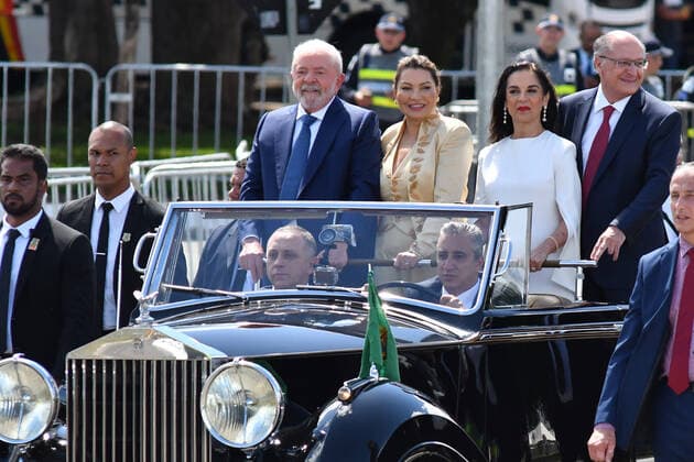 BRASÍLIA, DF - 01.01.2023: PRESIDENT LULA S INAUGURATION - Photo, President Lula and First Lady Janja, Geraldo Alckmin and Lu Alckmin arriving at the National Congress. This Sunday (1) President Luiz Inácio Lula da Silva takes office as President of Brazil with Geraldo Alckmin as his Vice President. x2314872x  TonxMolina