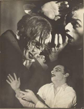 RECORD DATE NOT STATED Sebastian Droste in a still from the movie, The Way . Francis Bruguiere (American, 1879 - 1945) Copyright: xpiemagsx gb32762 !ACHTUNG AUFNAHMEDATUM GESCHÄTZT!