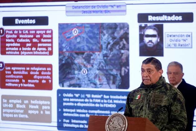 President of Mexico, report on the capture of drug trafficker Ovidio Guzman Lopez January 6, 2023, Mexico City, Mexico: Mexican President Andres Manuel Lopez Obrador and Secretary of National Defense Luis Crescencio Sandoval at the report on the capture of drug trafficker Ovidio Guzman Lopez, son of Joaquin El Chapo Guzman Lopez, before reporters at the National Palace in Mexico City. on January 6, 2023 in Mexico City, Mexico. (Photo by Luis Barron Eyepix Group). Copyright: xLuisxBarronx xEyepixxGroupx LB_20230106_AMLO_NARCO16