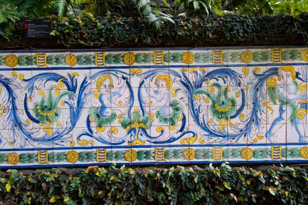 historische Fliesen, Monte Palace Tropical Garden, Monte, Funchal, Insel Madeira, Portugal Mcpins *** historical tiles, Monte Palace Tropical Garden, Monte, Funchal, Madeira Island, Portugal Mcpins Mcpins