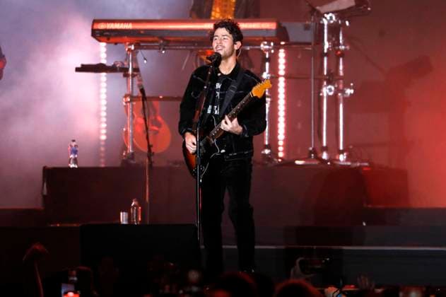 Nick Jonas von den Jonas Brothers beim AT&T Playoff Playlist Live vor der College Football Playoff National Championship 2023 im Banc of California Stadium. Los Angeles, 07.01.2023