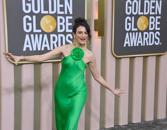 Jenny Slate arrives for the 80th annual Golden Globe Awards at the Beverly Hilton in Beverly Hills, California on Tuesday, January 10, 2023.  LAP20230110205 JIMxRUYMEN