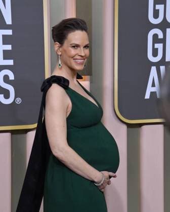Hilary Swank arrives for the 80th annual Golden Globe Awards at the Beverly Hilton in Beverly Hills, California on Tuesday, January 10, 2023.  LAP20230110364 JIMxRUYMEN