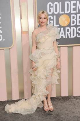 Michelle Williams at arrivals for 80th Annual Golden Globe Awards - Arrivals, Beverly Hilton Hotel, Beverly Hills, CA January 10, 2023. Photo By: Elizabeth Goodenough Everett Collection at arrivals for 80th Annual Golden Globe Awards - Arrivals, Beverly Hilton Hotel, Beverly Hills, CA January 10, 2023. Photo By: Elizabeth Goodenough Everett Collection PUBLICATIONXNOTxINxCANxCHNxFRAxITAxJPNxNORxPOLxRUSxESPxUKxUSA