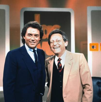 Das war so Das war so, Erinnerungsshow mit Hans Jürgen Bäumler, Deutschland 1982, Regisseur Hans Rosenthal (rechts) mit Moderator Hans Jürgen Bäumler, Deutschland , Deutschland Copyright: FredxLindinger Nur redaktionelle Nutzung. Editorial usage only. LIN_7601001765 UnitedArchives EDITORIAL USE ONLY