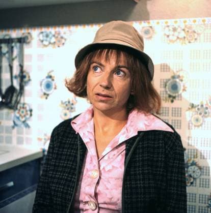 So ne und so ne So ne und so ne, Fernsehserie, Deutschland 1979, Folge 4: Jede Nacht ein neues Glück , Darsteller: Monika John, Deutschland , Deutschland Copyright: FredxLindinger Nur redaktionelle Nutzung. Editorial usage only. LIN_7601002010 UnitedArchives EDITORIAL USE ONLY