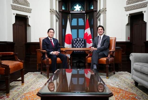 January 12, 2023, Ottawa, ON, CAN: CORRECTS JAPANESE PRIME MINISTER S NAME TO FUMIO KISHIDA IN SKP116-130, AJW101-104 OF JAN.12, 2023 Prime Minister Justin Trudeau meets with Prime Minister of Japan Fumio Kishida on Parliament Hill in Ottawa on Thursday, Jan. 12, 2023. Ottawa CAN  - ZUMAc35_ 20230112_zaf_c35_056 Copyright: xSeanxKilpatrickx