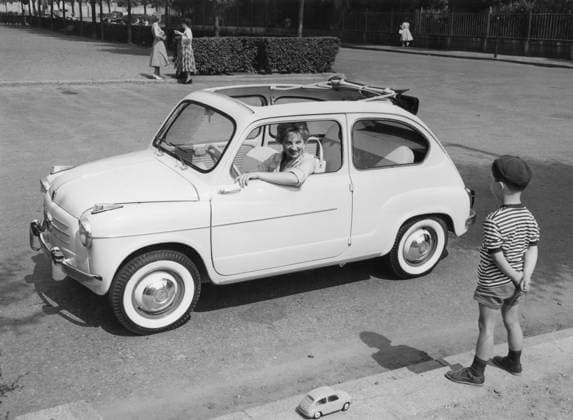 RECORD DATE NOT STATED Fiat 500 trasformabile. 1959 01 02 1959 972_45_W265267
