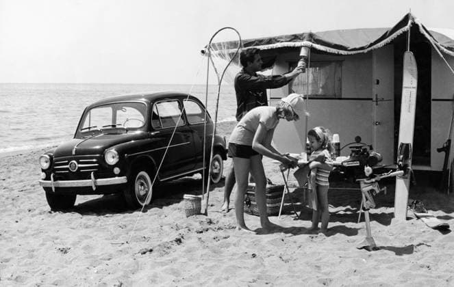 RECORD DATE NOT STATED Camping on the beach. 1960 01 02 1960 972_45_W265274