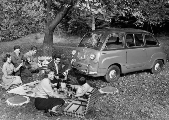 RECORD DATE NOT STATED Fiat 600 multipla. 1960 01 02 1960 972_45_W265275