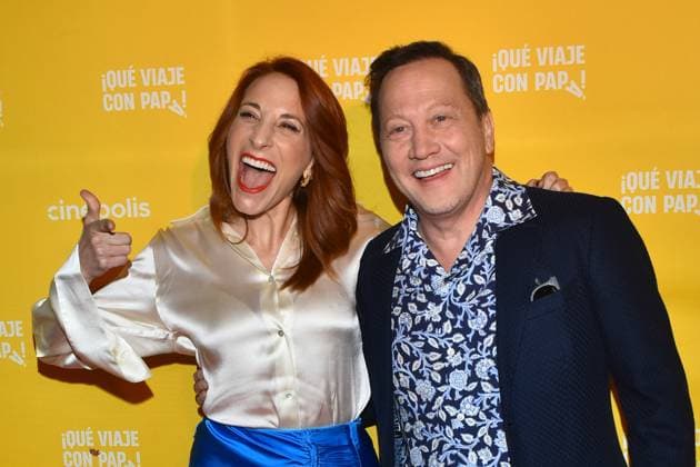 Daddy Daughter Trip Mexico City Film Premiere January 14, 2023, Mexico City, Mexico: Actress Monica Huarte and American actor Rob Schneider attend at Daddy Daughter Trip film premiere at Cinepolis Mitikah. on January 14, 2023 in Mexico City, Mexico. (Photo by Carlos Tischler Eyepix Group) Copyright: xCarlosxTischler xEyepixxGroupx CT_14012023_86247