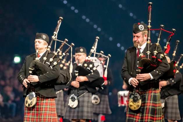 Leipzig, Deutschland 15. Januar 2023: Musikparade - Leipzig - 2023 Europas größte Tournee der Militär- und Blasmusik macht Station in Leipzig. Im Bild: International Celtic Pipes and Drums (Schottland & Irland) Quarterback IImmobilien Arena Sachsen Copyright: xFotostandx xBallaschx