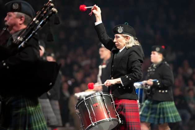 Leipzig, Deutschland 15. Januar 2023: Musikparade - Leipzig - 2023 Europas größte Tournee der Militär- und Blasmusik macht Station in Leipzig. Im Bild: International Celtic Pipes and Drums (Schottland & Irland) Quarterback IImmobilien Arena Sachsen Copyright: xFotostandx xBallaschx