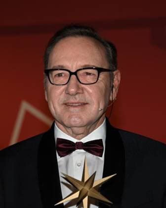Kevin Spacey erhält den Stella della Mole Award in Turin Turin, Italy Kevin Spacey receives the Stella della Mole award at the National Cinema Museum, from Enzo Ghigo, president of the National Cinema Museum, with Vittorio Sgarbi, MiC Undersecretary for Culture, Domenico De Gaetano director of the Museum Spacey Mole Star Award  Copyright: xNickxZonnax xipa-agency.netx xNickxZonnax IPA_IPA35515960