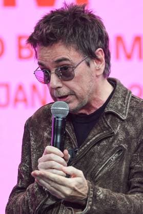 Jean Michel Jarre, parrain du nouveau Midem - Le nouveau Midem, le celebre salon professionnel international dedie a la musique revient en 2023. Conference d ouverture Palais des Festivals et des Congres de Cannes, FRANCE. NEWS : Le nouveau Midem - Cannes - 19 01 2023 LionelUrman Panoramic 