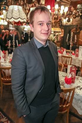 RECORD DATE NOT STATED 19.01.2023, Marchfelderhof Deutsch-Wagram, Künstler-Neujahrsempfang 2022, Auszeichnung Lebenswerk Bühne an Gerhard ERNST! im Bild: Sebastian Kranner, Künstler-Neujahrsempfang 2022