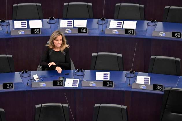 Politikerin Frederique Ries bei der Wahl eines neuen Vizepräsident des EU-Parlaments. Straßburg, 18.01.2023 Grand Est Frankreich *** Politician Frederique Ries at the election of a new vice president of the EU Parliament Strasbourg, 18 01 2023 Grand Est France Copyright: xDwixAnoraganingrumx