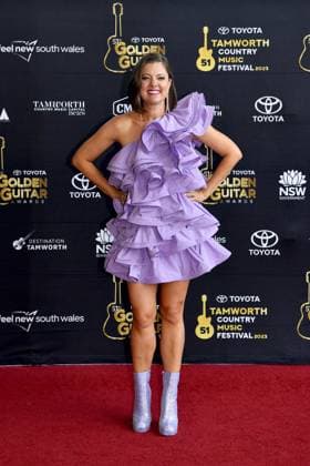 TAMWORTH COUNTRY MUSIC FESTIVAL 2023, Amber Lawrence arrives at the Golden Guitar Awards during the 51st Tamworth Country Music Festival in Tamworth, NSW, Saturday, January 21, 2023. The 51st Tamworth Country Music Festival runs from January 13th -22nd, culminating in the Golden Guitar Awards night which celebrates the best of Australian country music. ( NO ARCHIVING, EDITORIAL USE ONLY, NO USE IN BOOKS WITHOUT CONSENT TAMWORTH NEW SOUTH WALES AUSTRALIA  Copyright: xBIANCAxDExMARCHIx 20230121001755013958
