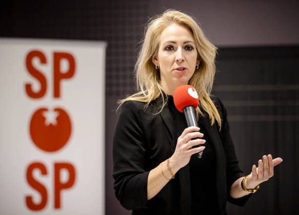 UTRECHT - Lilian Marijnissen during an action meeting of the SP about the new pension system. The political party is not satisfied with the pension law that has been adopted by the House of Representatives and wants to prevent the law from passing the Senate. ANP SEM VAN DER WAL netherlands out - belgium out *** UTRECHT Lilian Marijnissen during an action meeting of the SP about the new pension system The political party is not satisfied with the pension law that has been adopted by the House of Representatives and wants to prevent the law from passing the Senate ANP SEM VAN DER WAL netherlands out belgium out  Copyright: xx x461243067x originalFilename: 461243067.jpg