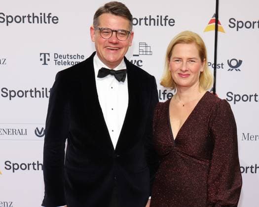 21.01.2023 Frankfurt am Main, Festhalle Der 52. Ball des Sports der Deutschen Sporthilfe Hessens Ministerpräsident Boris Rhein imit Eherau Tanja Raab-Rhein