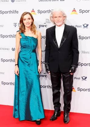 21.01.2023 Frankfurt am Main, Festhalle Der 52. Ball des Sports der Deutschen Sporthilfe Unternehmer Professor Hermann BÜHLBECKER (Inhaber von Lampertz) mit Giovanna MORENO