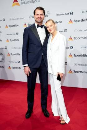 52. Ball des Sports Jimi Blue Ochsenknecht mit Freundin beim 52. Ball des Sports in der Festhalle in Frankfurt am Main. Copyright: xEventpressxGolejewskix