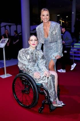 52. Ball des Sports Kristina Vogel und Franziska van Almsick beim 52. Ball des Sports in der Festhalle in Frankfurt am Main. Copyright: xEventpressxGolejewskix
