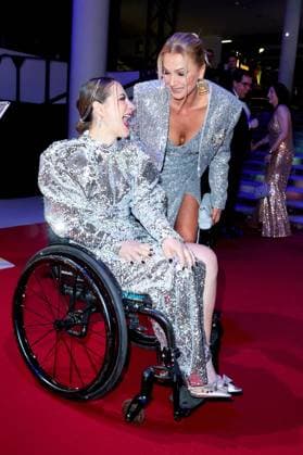52. Ball des Sports Kristina Vogel und Franziska van Almsick beim 52. Ball des Sports in der Festhalle in Frankfurt am Main. Copyright: xEventpressxGolejewskix