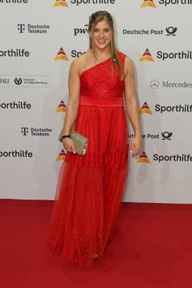 Die Sporthilf hat zum 52. Ball des Sports geladen. Viel Prominens kam ueber den roten Teppich. Elisabeth Seitz - 52. Ball des Sports Die Sporthilf hat zum 52. Ball des Sports geladen. Viel Prominens kam ueber den roten Teppich. Deutschland, Frankfurt, Festhalle, 21.01.2023