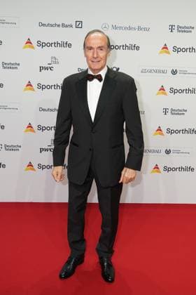 Die Sporthilf hat zum 52. Ball des Sports geladen. Viel Prominens kam ueber den roten Teppich. Eberhard Ginger - 52. Ball des Sports Die Sporthilf hat zum 52. Ball des Sports geladen. Viel Prominens kam ueber den roten Teppich. Deutschland, Frankfurt, Festhalle, 21.01.2023