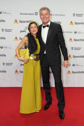 Die Sporthilf hat zum 52. Ball des Sports geladen. Viel Prominens kam ueber den roten Teppich. Detlef Braun - 52. Ball des Sports Die Sporthilf hat zum 52. Ball des Sports geladen. Viel Prominens kam ueber den roten Teppich. Deutschland, Frankfurt, Festhalle, 21.01.2023
