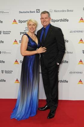 Die Sporthilf hat zum 52. Ball des Sports geladen. Viel Prominens kam ueber den roten Teppich. Christina Obergfoell und Boris Henry - 52. Ball des Sports Die Sporthilf hat zum 52. Ball des Sports geladen. Viel Prominens kam ueber den roten Teppich. Deutschland, Frankfurt, Festhalle, 21.01.2023