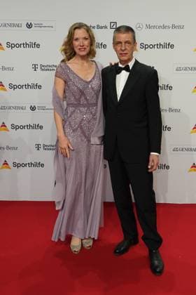Die Sporthilf hat zum 52. Ball des Sports geladen. Viel Prominens kam ueber den roten Teppich. Franziska Reichenbacher, AlfredJoseph Schneiberg - 52. Ball des Sports Die Sporthilf hat zum 52. Ball des Sports geladen. Viel Prominens kam ueber den roten Teppich. Deutschland, Frankfurt, Festhalle, 21.01.2023