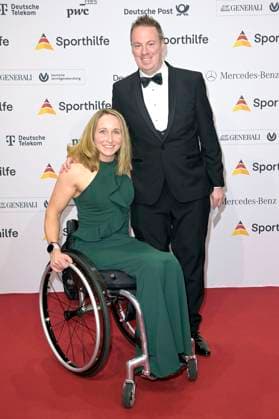 Annika Zeyen und Chris Giles beim 52. Ball des Sports 2023 in der Festhalle Frankfurt. Frankfurt am Main, 21.01.2023