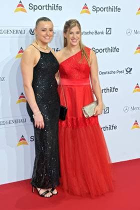 Ball des Sports . Emma Malewski und Elisabeth Seitz anläßlich des Ball des Sports am 21.01.2023 in der Festhalle Frankfurt Main. 20230121MWI55403