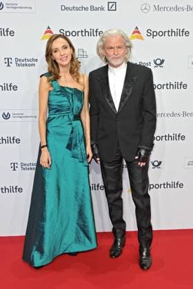 Ball des Sports . Hermann Bühlbecker und Giovanna Moreno anläßlich des Ball des Sports am 21.01.2023 in der Festhalle Frankfurt Main. 20230121MWI55424