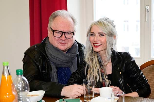 Heinz Rudolf Kunze und Sarah Lesch bei der Verleihung des Lessing-Preises 2023 des Freistaates Sachsen im Rathaus. Kamenz, 21.01.2023