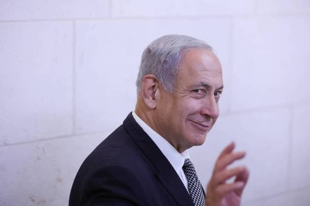News Themen der Woche KW04 News Bilder des Tages Israeli PM Benjamin Netanyahu attends a hearing at the Magistrate s Court in Rishon Lezion, Israel, on Monday, January 23, 2023. Benjamin and Sara Netanyahu were invited to testify in a defamation lawsuit filed by Netanyahu s associate David Shimron against David Artzi, who has claimed to have seen a written and signed contract between the Netanyahu couple that obliges Benjamin Netanyahu to give his wife Sara the authority to appoint sensitive positions in the Israeli security system and Israeli politics. Pool  JERX2023012301 ABIRxSULTAN