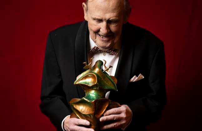 STOCKHOLM 20230123 Björn Gustafson with the Guldbaggens honorary award STOCKHOLM SWEDEN x10050x,  Copyright: xPontusxLundahlx xTTx GULDBAGGEN 2023 TTABB0000000000154666