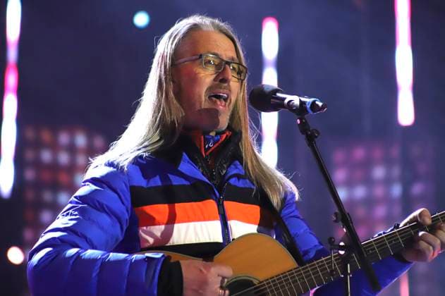 Helmut Brunner (Meilenstein) bei der Aufzeichnung der TV-Show Wenn die Musi spielt - Winter Open Air 2023 auf der Bühne bei der Talstation der Kaiserburgbahn. Bad Kleinkirchheim, 21.01.2023